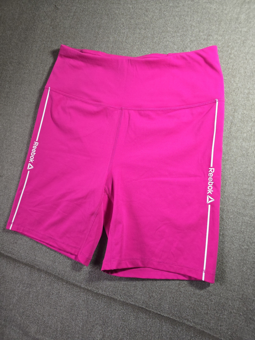 Reebok Women's Active High-Waist Hot Pink Bike Shorts Size Large